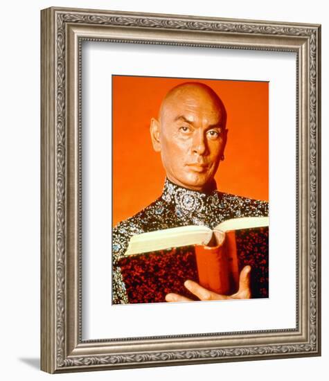 Yul Brynner-null-Framed Photo