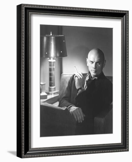 Yuo Brynner, 1957-null-Framed Photo