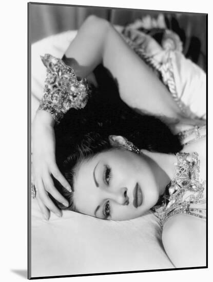 Yvonne by Carlo (1922 2007) actrice d'origine canadienne naturalisee americaine (b/w photo)-null-Mounted Photo