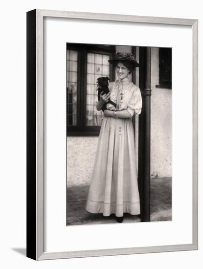 Zena Dare (1887-197), English Actress, Early 20th Century-Foulsham and Banfield-Framed Giclee Print