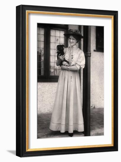 Zena Dare (1887-197), English Actress, Early 20th Century-Foulsham and Banfield-Framed Giclee Print