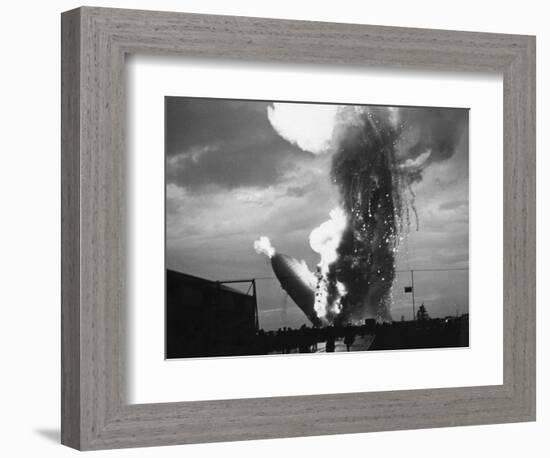 Zeppelin Hindenburg Burning in Lakehurst-null-Framed Photographic Print