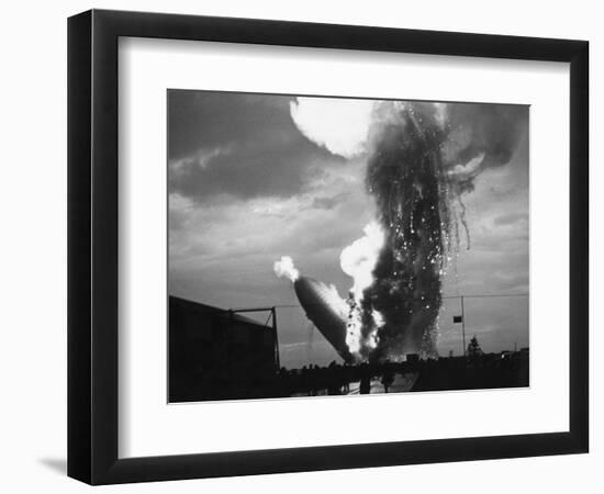 Zeppelin Hindenburg Burning in Lakehurst-null-Framed Photographic Print