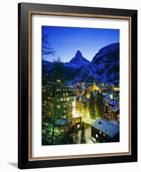 Zermatt and the Matterhorn Mountain in Winter, Zermatt, Swiss Alps, Switzerland, Europe-Gavin Hellier-Framed Photographic Print