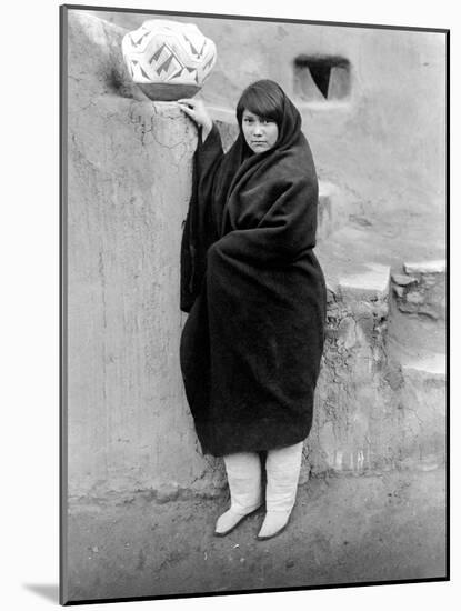 Zuni Woman, C1903-Edward S. Curtis-Mounted Photographic Print